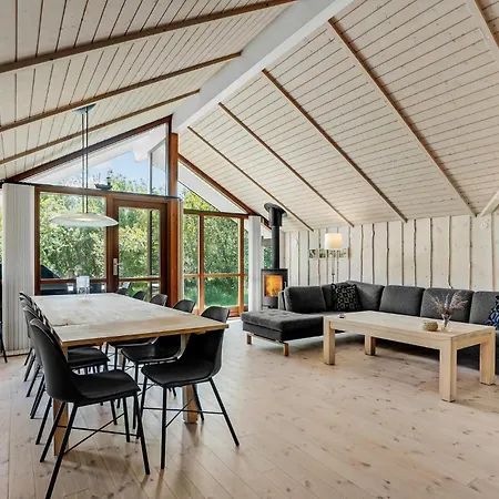 Amazing In With Sauna